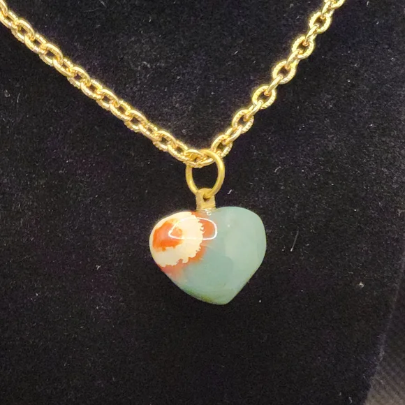 Vintage 18k Gold Plate 20" Chain Unique Hand Carved Pendant Necklace - Picture 3 of 4